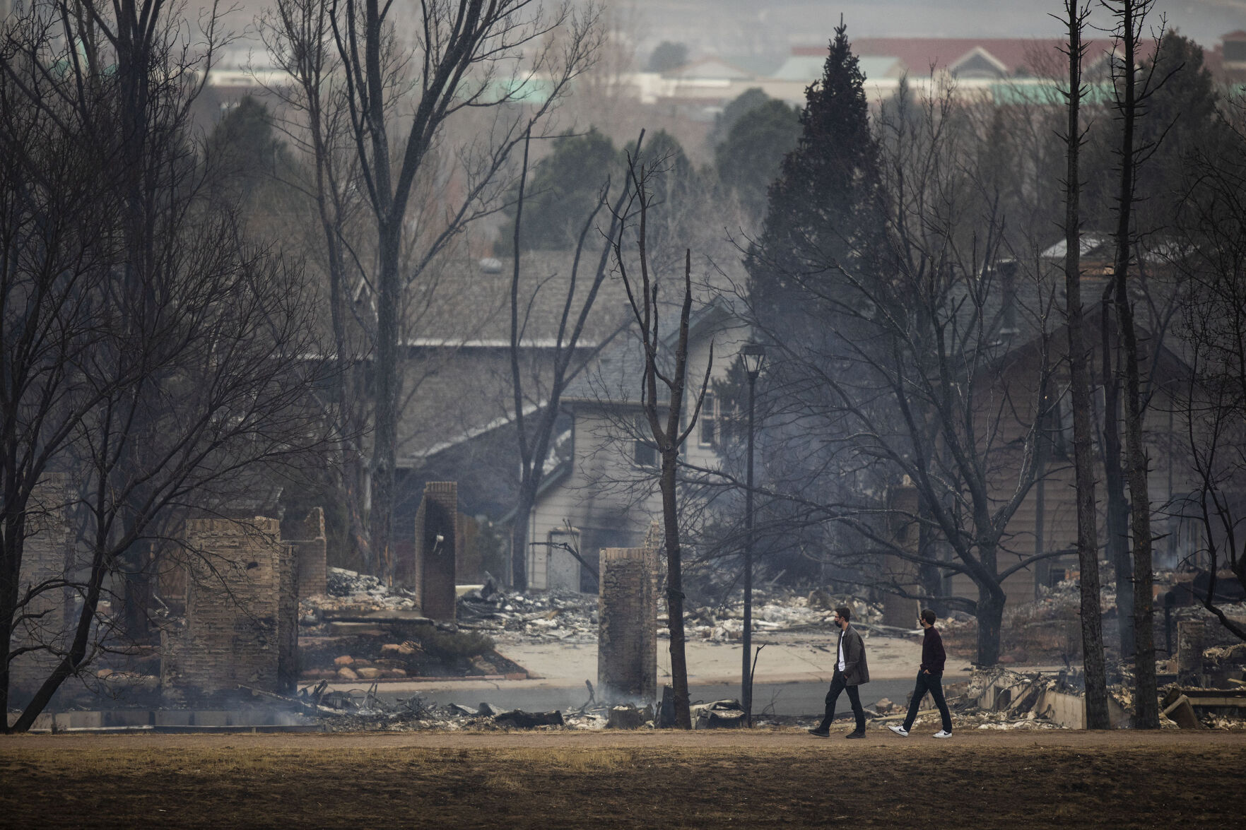 010122-news-LouisvilleFires18.JPG